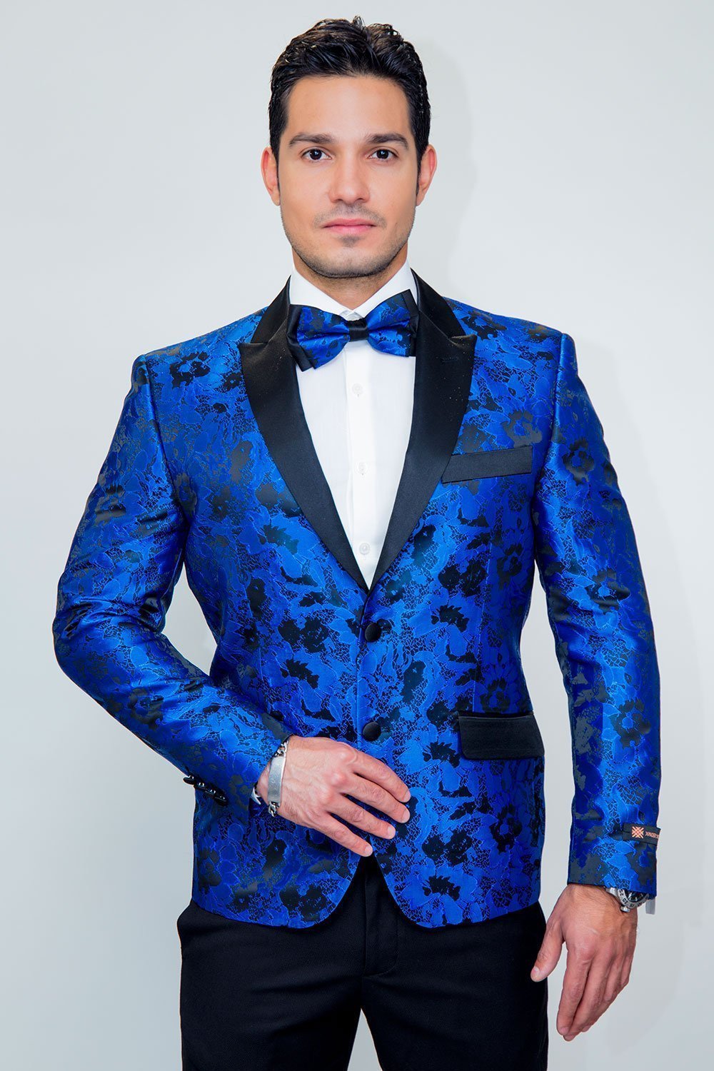 "Amsterdam" Tuxedo Jacket Peak - VibeCrate